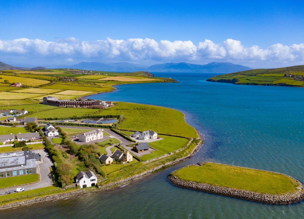 Dingle Courtyard Cottages 4 Bed By Trident Holiday Homes Eksteriør bilde