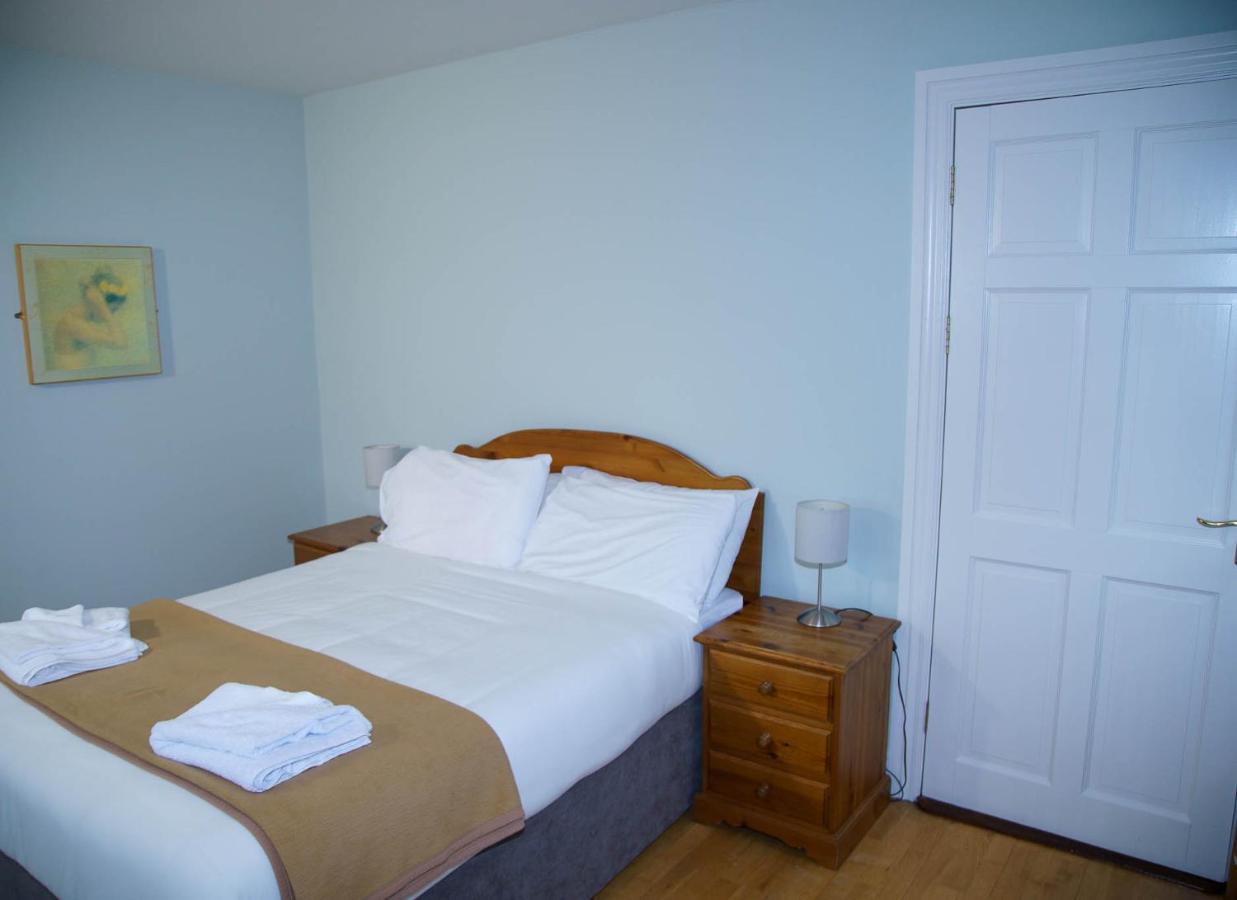 Dingle Courtyard Cottages 4 Bed By Trident Holiday Homes Eksteriør bilde