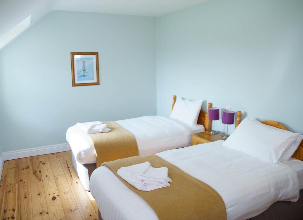 Dingle Courtyard Cottages 4 Bed By Trident Holiday Homes Eksteriør bilde